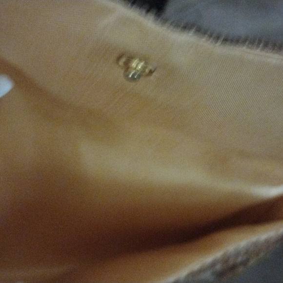 Purse - Picture 2 of 4